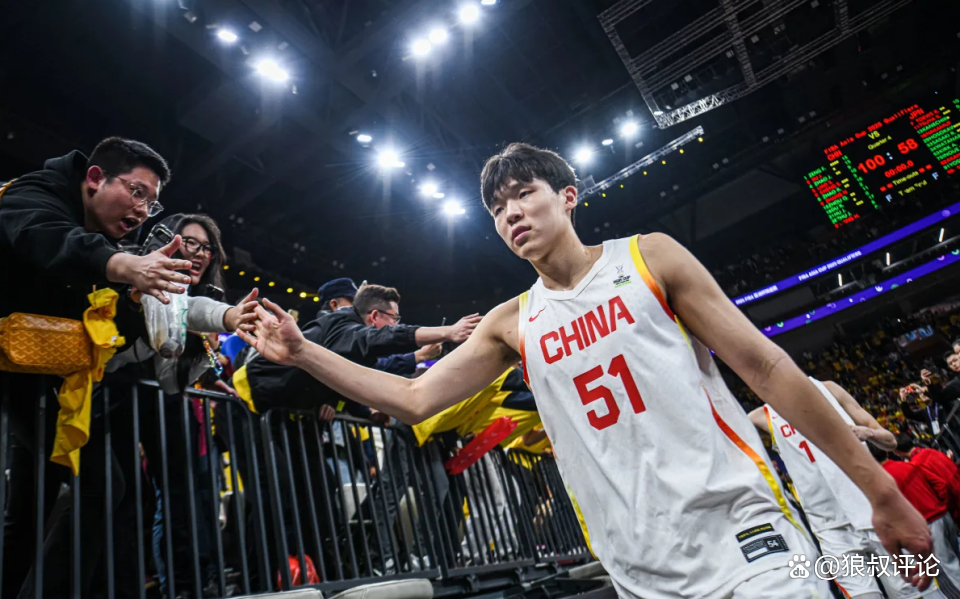 kaiyun开云-包含败北首场状态出色，篮网观众沸腾！，内马尔重返赛场引发球迷热议的词条